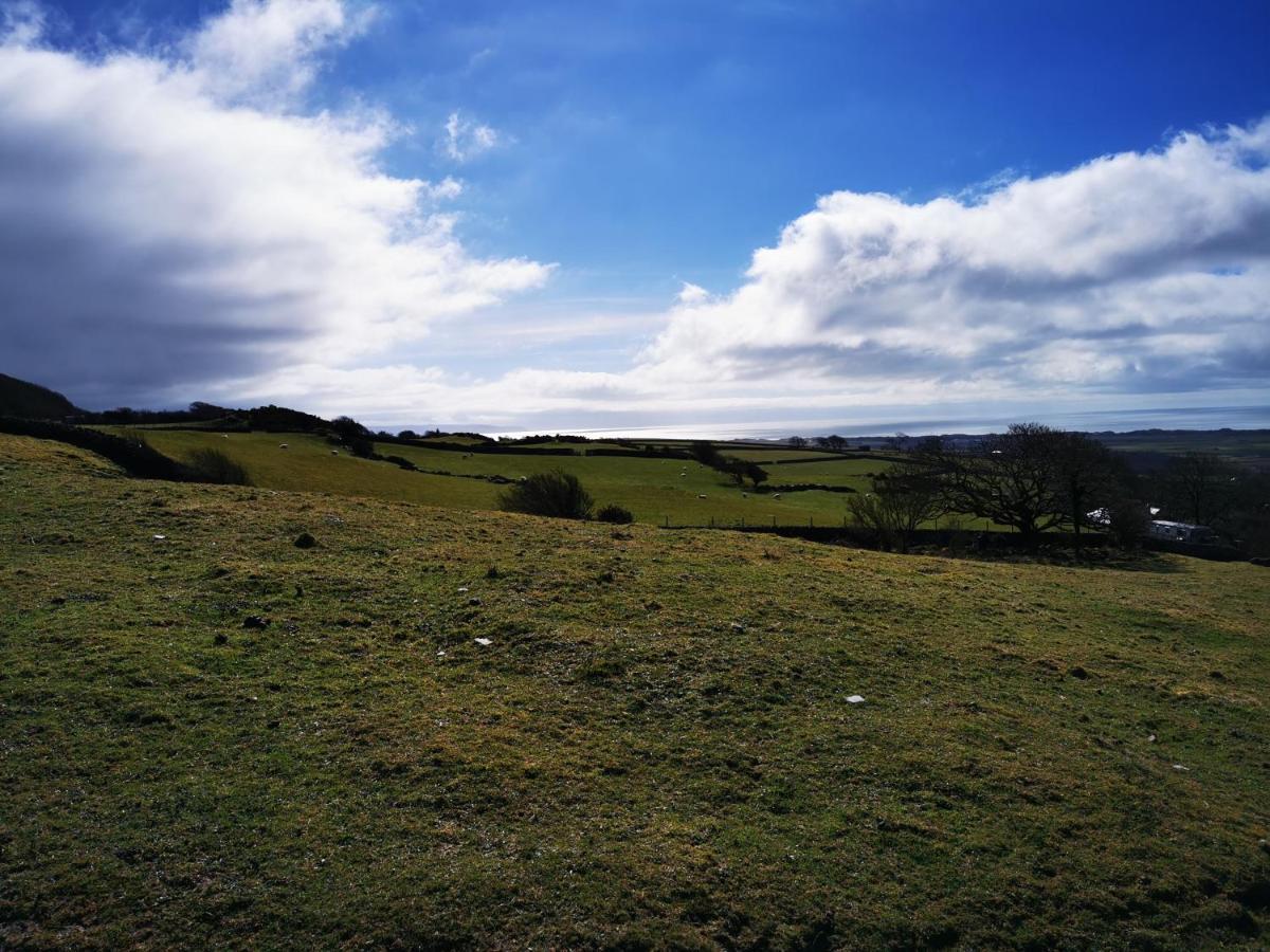 Ty Gwennol Near Gilfach Goch Apartment Llanbedr  Luaran gambar